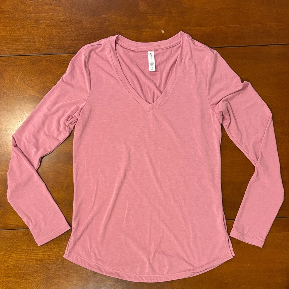 Athleta Essential V-Neck Long Sleeve Top | XS | Antique Rose | Supima Cotton
